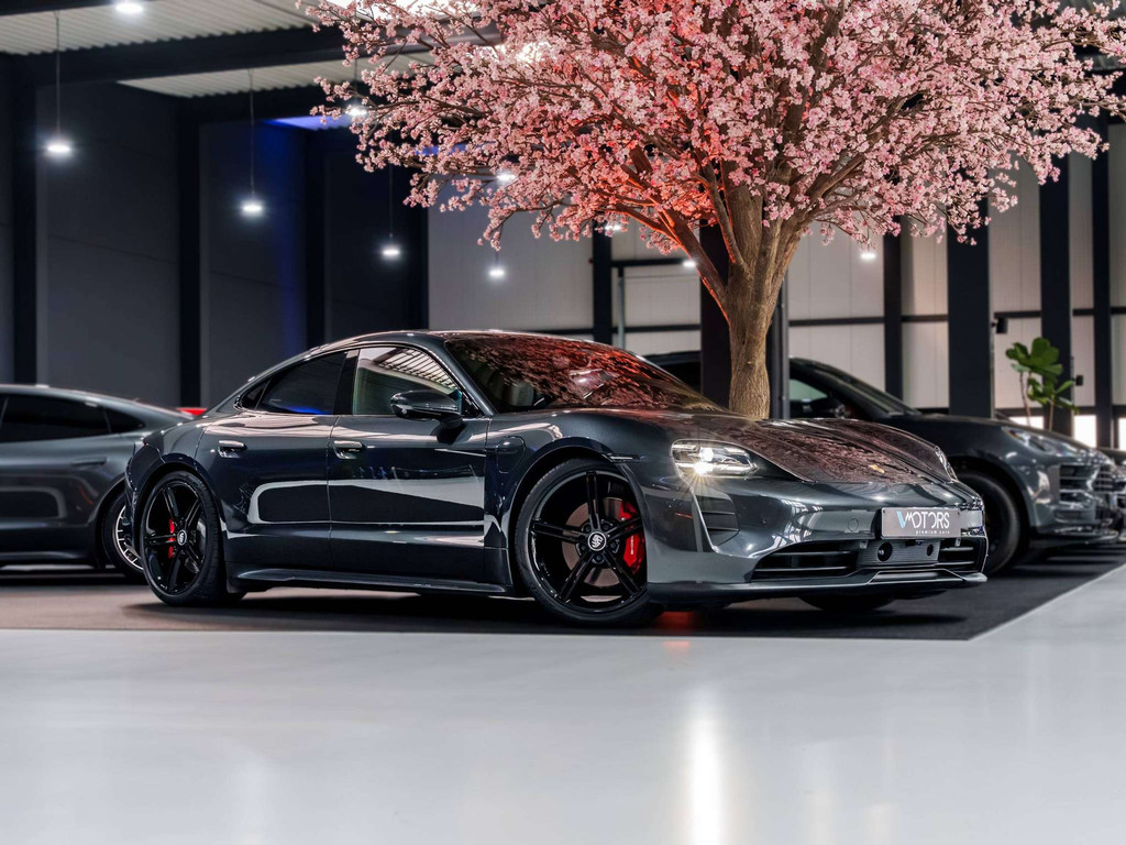 57008352